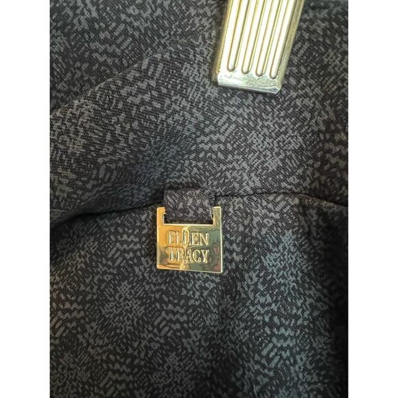 Ellen’s Tracy Pants - Picture 4 of 5